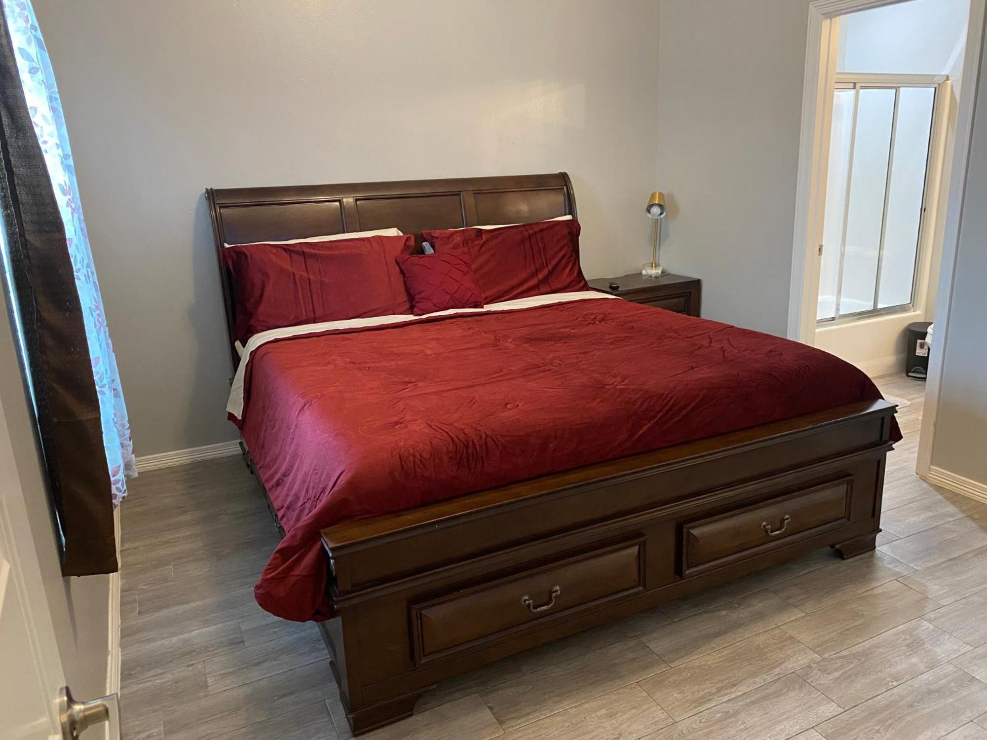 Cozy Getaway With King Bed Near Utrgv Apartment Edinburg Exterior photo